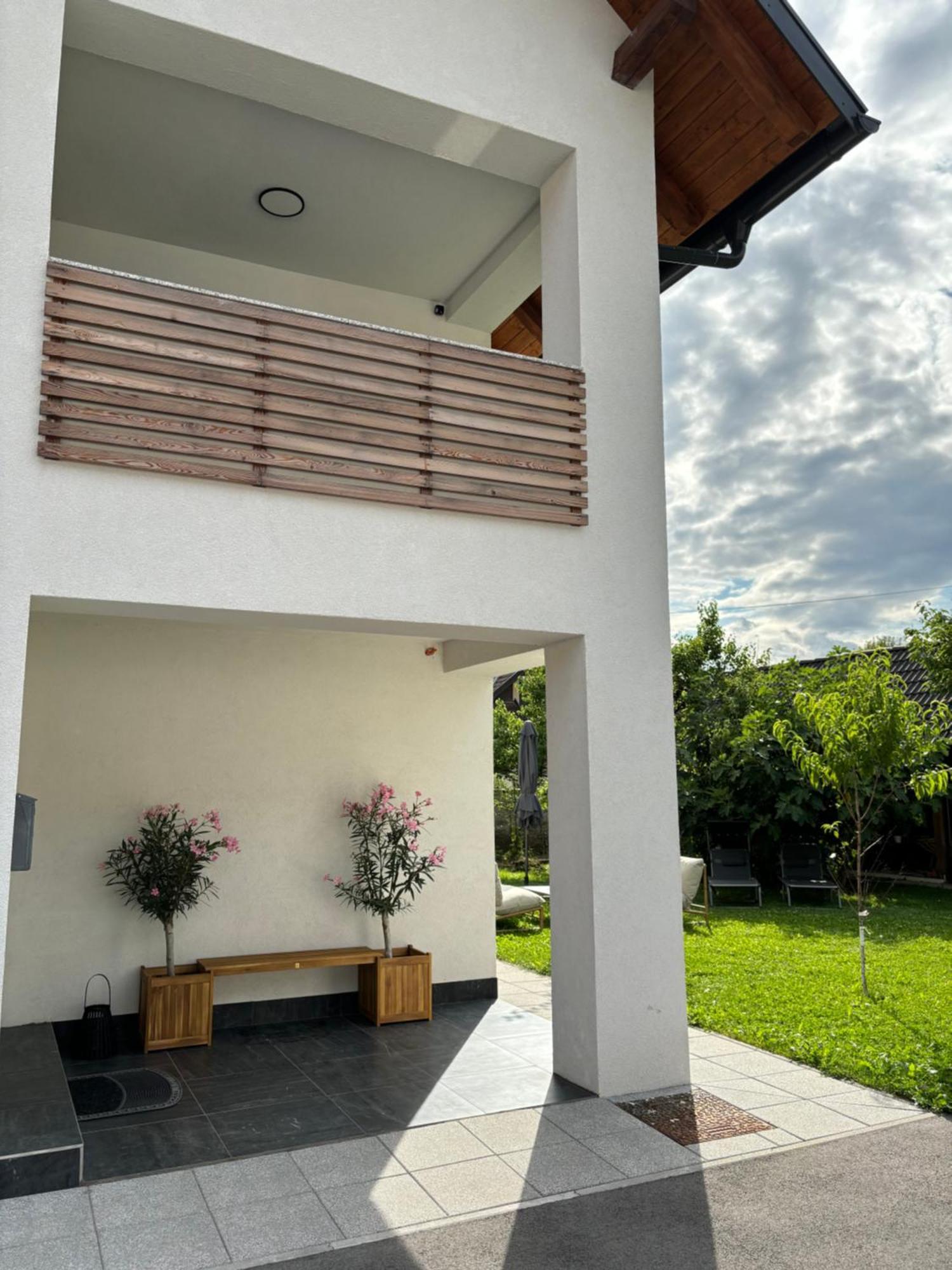 Aura Apartments زيروفنيكا المظهر الخارجي الصورة