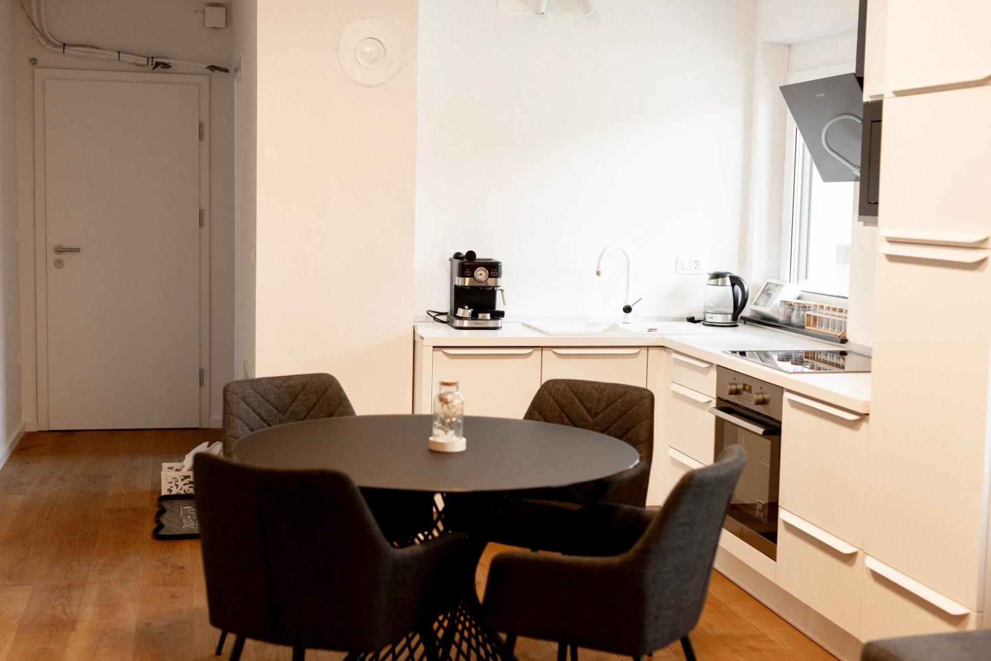 Aura Apartments زيروفنيكا المظهر الخارجي الصورة