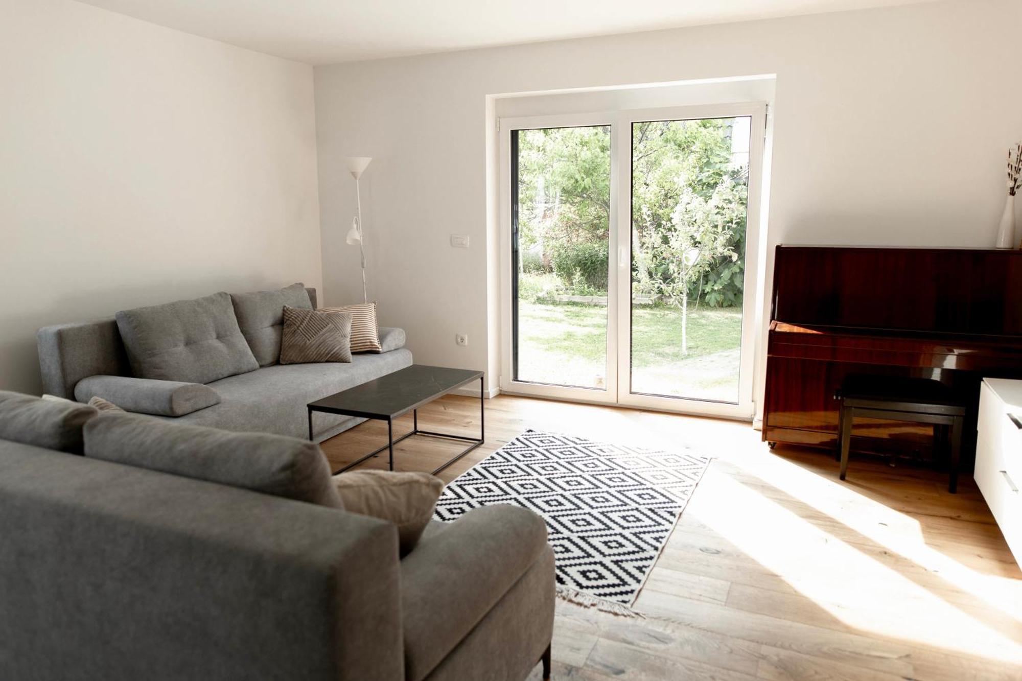 Aura Apartments زيروفنيكا المظهر الخارجي الصورة